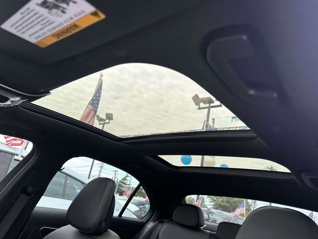 2025 Mercedes-Benz C-Class AMG C 63 S E Performance 2025 Mercedes-Benz C-Class AMG C 63 S E Performance