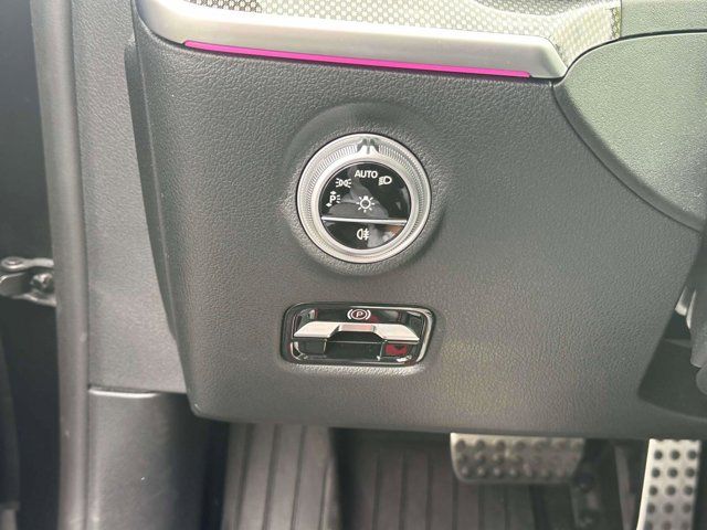 2025 Mercedes-Benz C-Class AMG C 63 S E Performance 2025 Mercedes-Benz C-Class AMG C 63 S E Performance