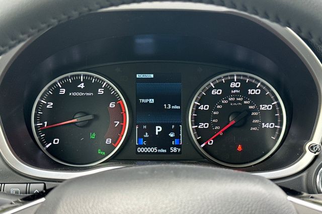 2025 Mitsubishi Eclipse Cross SE 2025 Mitsubishi Eclipse Cross SE