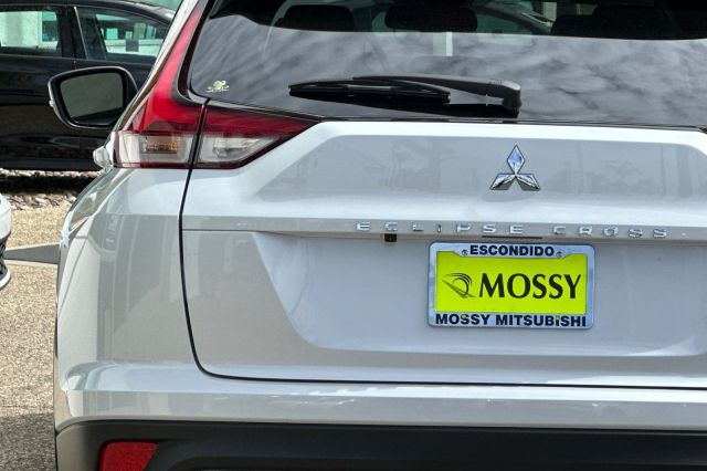 2025 Mitsubishi Eclipse Cross SE 2025 Mitsubishi Eclipse Cross SE