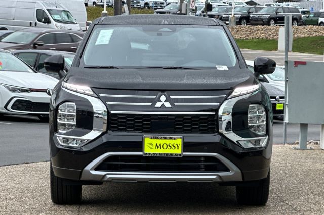 2025 Mitsubishi Outlander SE 2025 Mitsubishi Outlander SE