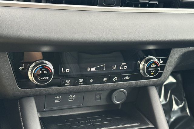 2025 Mitsubishi Outlander SE 2025 Mitsubishi Outlander SE