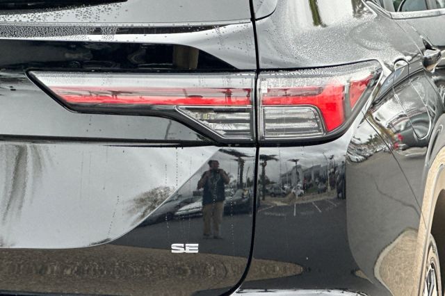 2025 Mitsubishi Outlander SE 2025 Mitsubishi Outlander SE