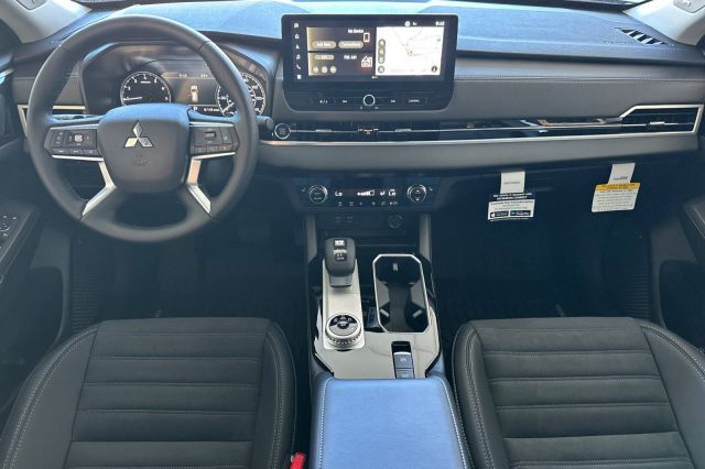 2025 Mitsubishi Outlander SE 2025 Mitsubishi Outlander SE