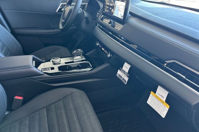 2025 Mitsubishi Outlander SE 2025 Mitsubishi Outlander SE