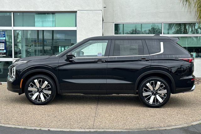 2025 Mitsubishi Outlander SE 2025 Mitsubishi Outlander SE