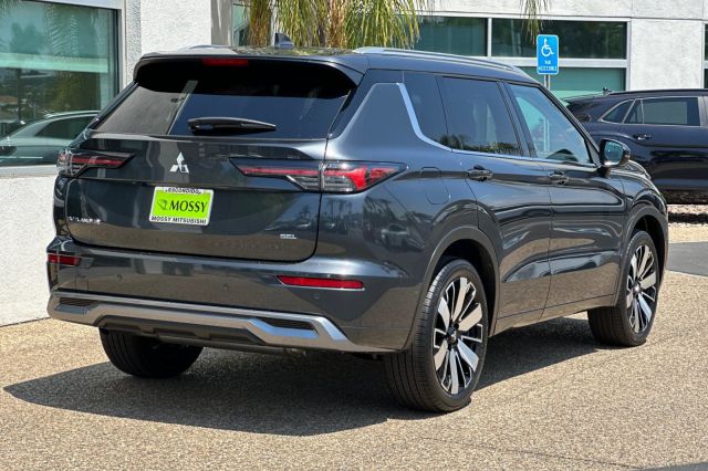 2025 Mitsubishi Outlander SEL 2025 Mitsubishi Outlander SEL