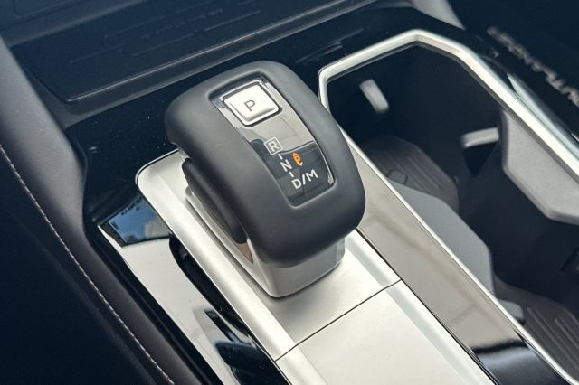 2025 Mitsubishi Outlander SEL 2025 Mitsubishi Outlander SEL