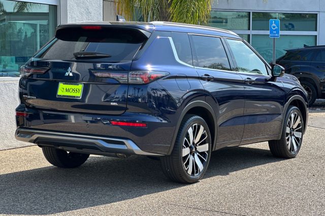 2025 Mitsubishi Outlander SEL 2025 Mitsubishi Outlander SEL