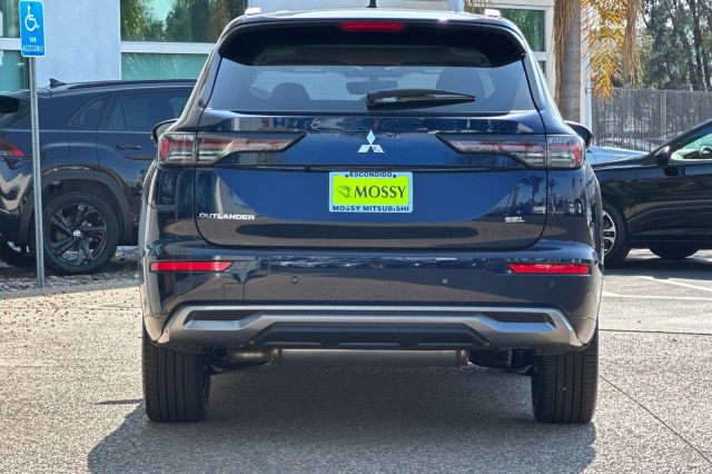 2025 Mitsubishi Outlander SEL 2025 Mitsubishi Outlander SEL
