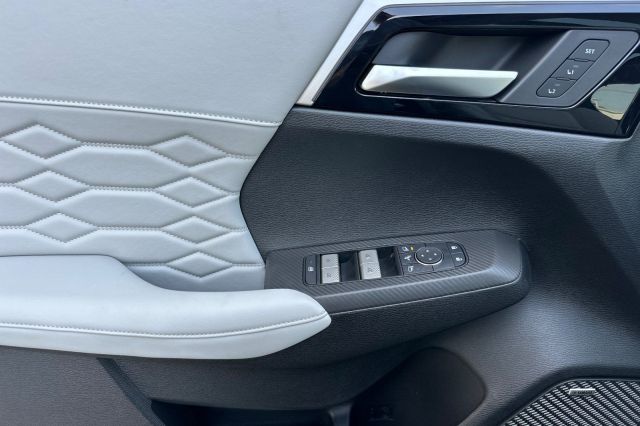 2025 Mitsubishi Outlander SEL 2025 Mitsubishi Outlander SEL