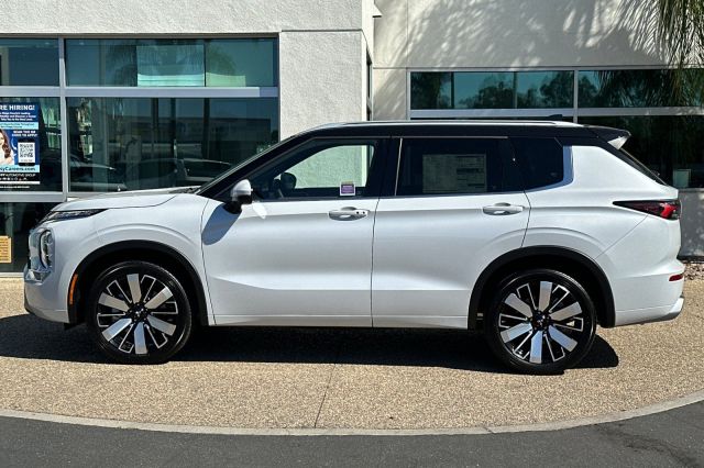 2025 Mitsubishi Outlander SEL 2025 Mitsubishi Outlander SEL