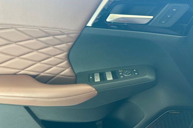 2025 Mitsubishi Outlander SEL 2025 Mitsubishi Outlander SEL