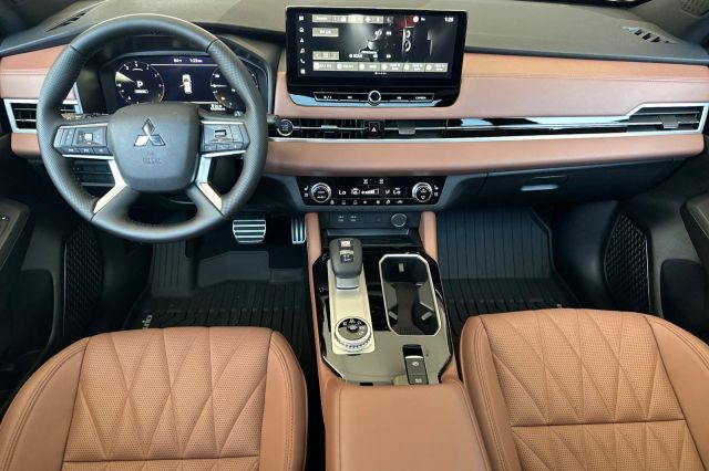 2025 Mitsubishi Outlander SEL 2025 Mitsubishi Outlander SEL