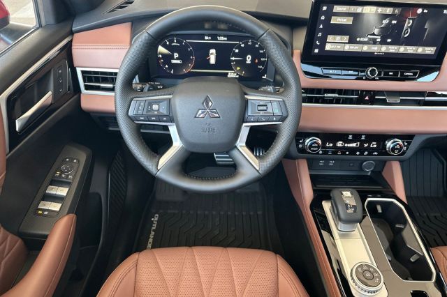 2025 Mitsubishi Outlander SEL 2025 Mitsubishi Outlander SEL