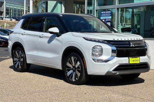 2025 Mitsubishi Outlander SEL 2025 Mitsubishi Outlander SEL