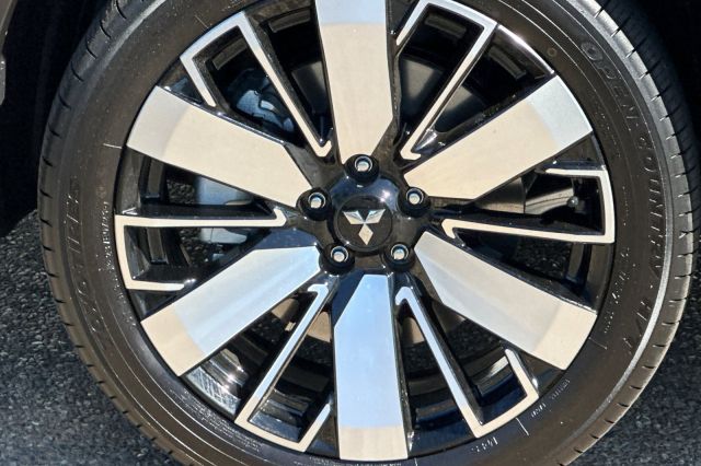 2025 Mitsubishi Outlander SEL 2025 Mitsubishi Outlander SEL