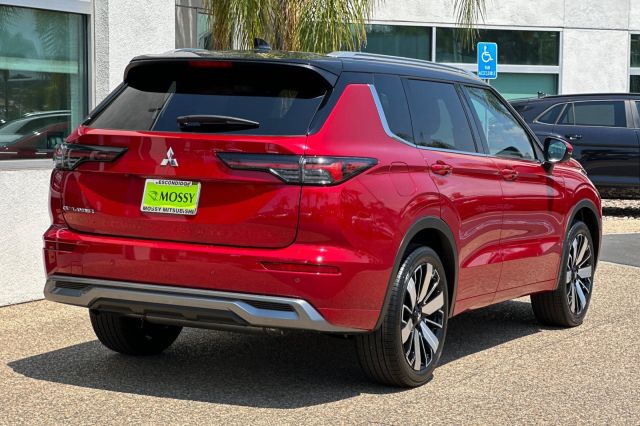 2025 Mitsubishi Outlander SEL 2025 Mitsubishi Outlander SEL