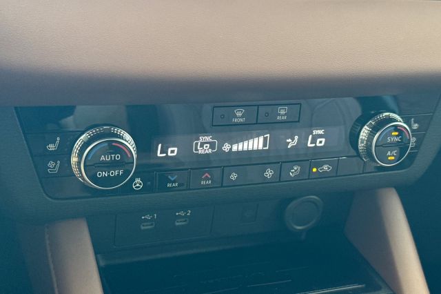 2025 Mitsubishi Outlander SEL 2025 Mitsubishi Outlander SEL