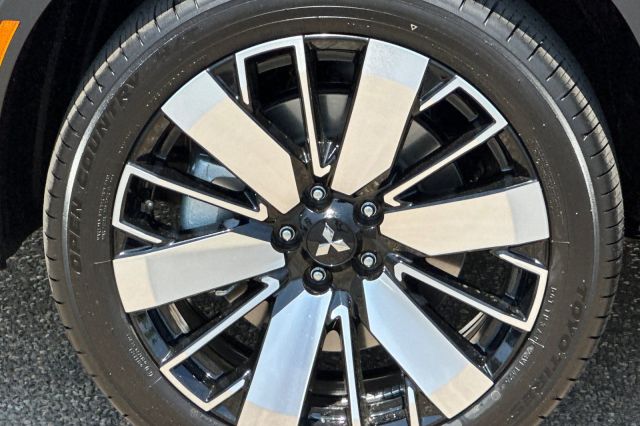 2025 Mitsubishi Outlander SEL 2025 Mitsubishi Outlander SEL