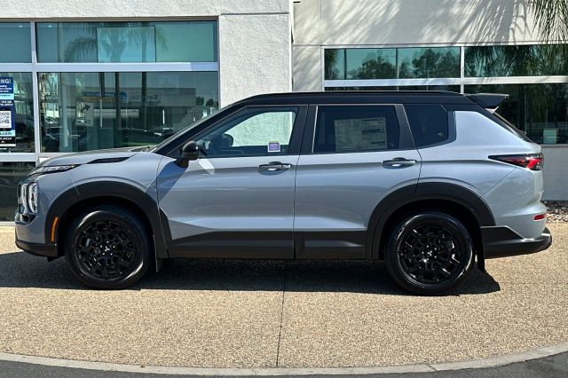 2025 Mitsubishi Outlander SE 2025 Mitsubishi Outlander SE