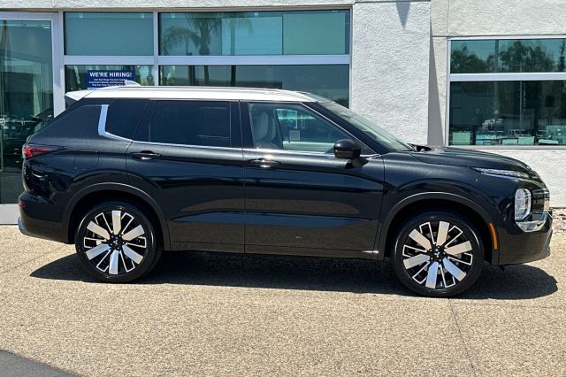 2025 Mitsubishi Outlander SEL 2025 Mitsubishi Outlander SEL