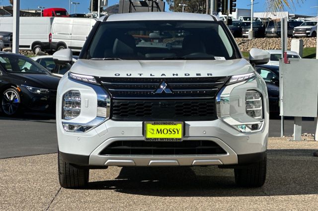 2025 Mitsubishi Outlander PHEV SE 2025 Mitsubishi Outlander PHEV SE