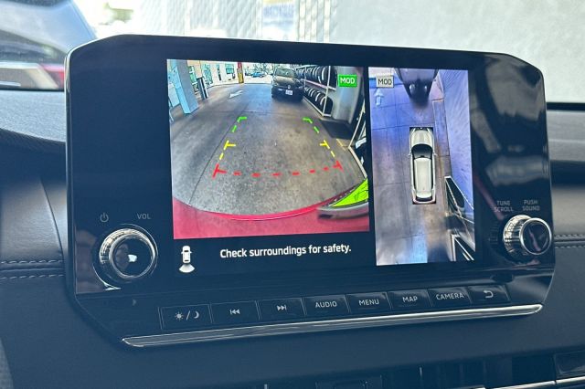 2025 Mitsubishi Outlander PHEV SE 2025 Mitsubishi Outlander PHEV SE