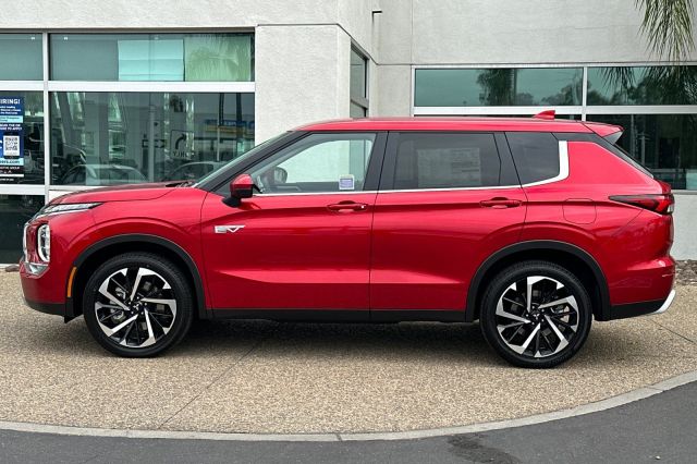 2025 Mitsubishi Outlander PHEV SE 2025 Mitsubishi Outlander PHEV SE