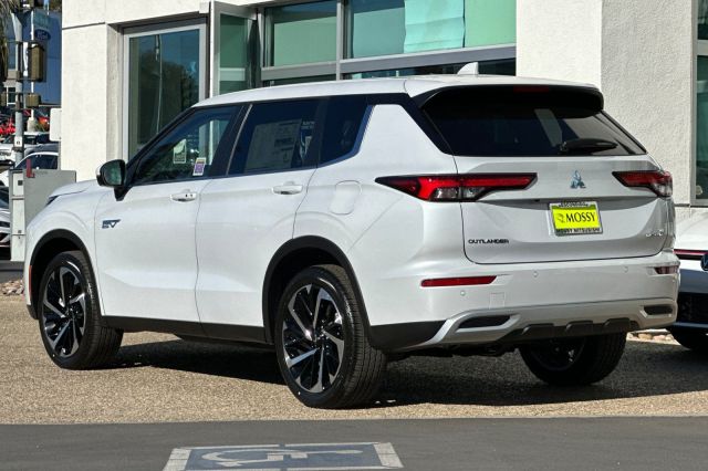 2025 Mitsubishi Outlander PHEV SE 2025 Mitsubishi Outlander PHEV SE