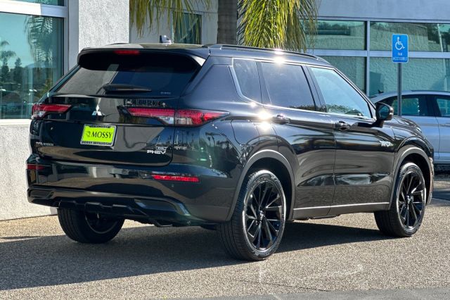 2025 Mitsubishi Outlander PHEV SEL 2025 Mitsubishi Outlander PHEV SEL