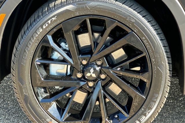 2025 Mitsubishi Outlander PHEV SEL 2025 Mitsubishi Outlander PHEV SEL