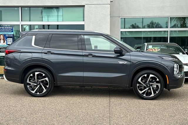 2025 Mitsubishi Outlander PHEV SEL 2025 Mitsubishi Outlander PHEV SEL