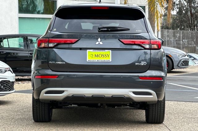 2025 Mitsubishi Outlander PHEV SEL 2025 Mitsubishi Outlander PHEV SEL