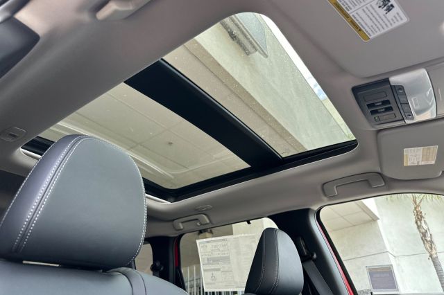 2025 Mitsubishi Outlander PHEV SEL 2025 Mitsubishi Outlander PHEV SEL