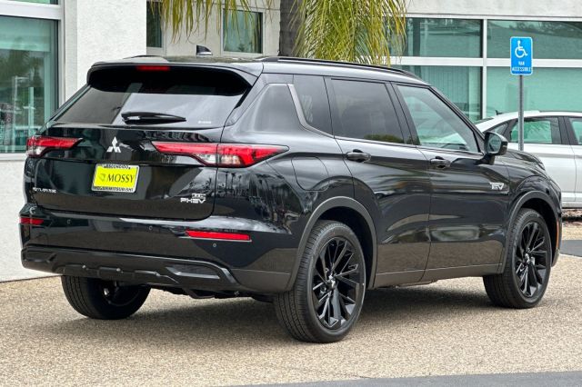 2025 Mitsubishi Outlander PHEV SEL 2025 Mitsubishi Outlander PHEV SEL