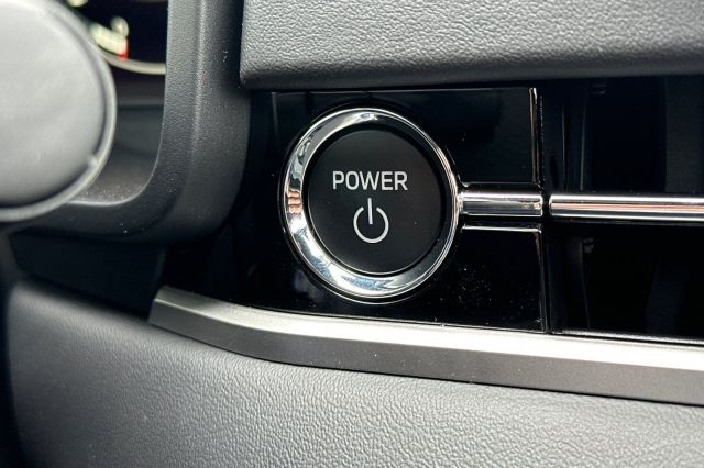 2025 Mitsubishi Outlander PHEV SEL 2025 Mitsubishi Outlander PHEV SEL