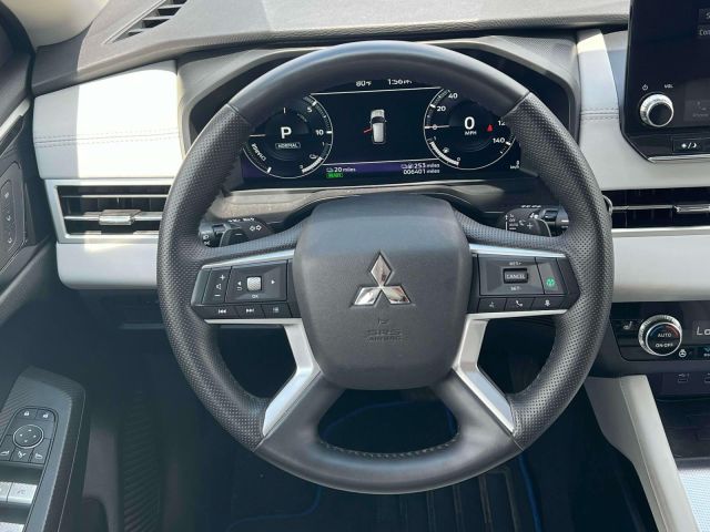 2025 Mitsubishi Outlander Plug-In Hybrid SEL S-AWC