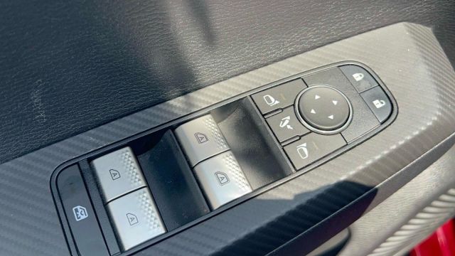 2025 Mitsubishi Outlander Plug-In Hybrid SEL S-AWC