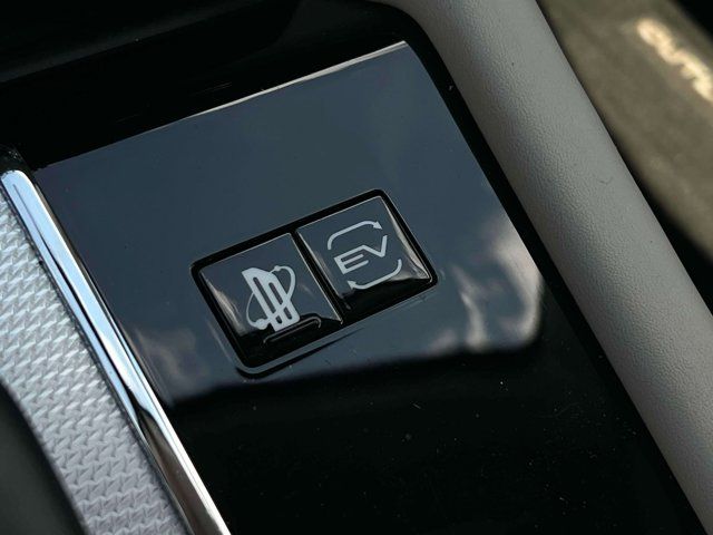 2025 Mitsubishi Outlander Plug-In Hybrid SEL