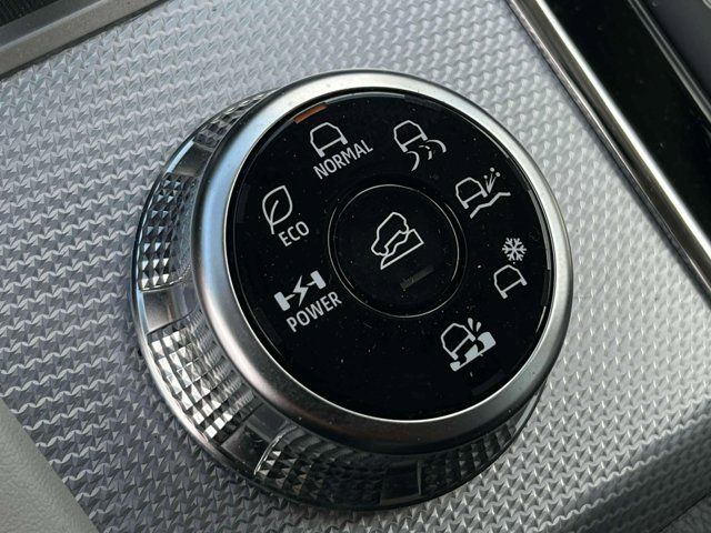 2025 Mitsubishi Outlander Plug-In Hybrid SEL