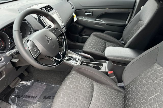 2025 Mitsubishi Outlander Sport 2025 Mitsubishi Outlander Sport