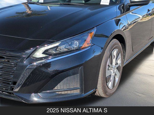 2025 Nissan Altima S