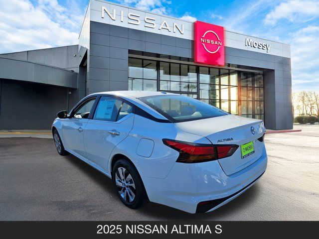 2025 Nissan Altima S