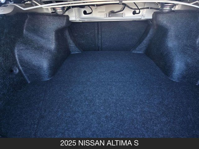 2025 Nissan Altima S 2025 Nissan Altima S