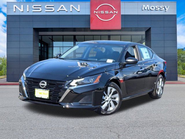 2025 Nissan Altima S 2025 Nissan Altima S