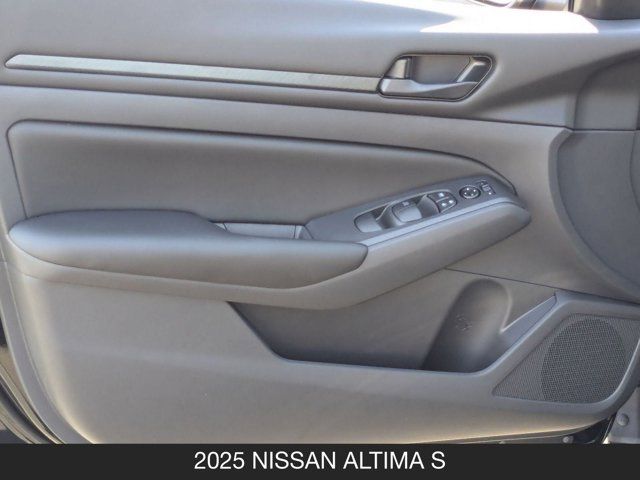 2025 Nissan Altima S 2025 Nissan Altima S