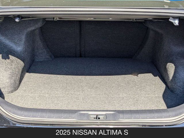 2025 Nissan Altima S 2025 Nissan Altima S
