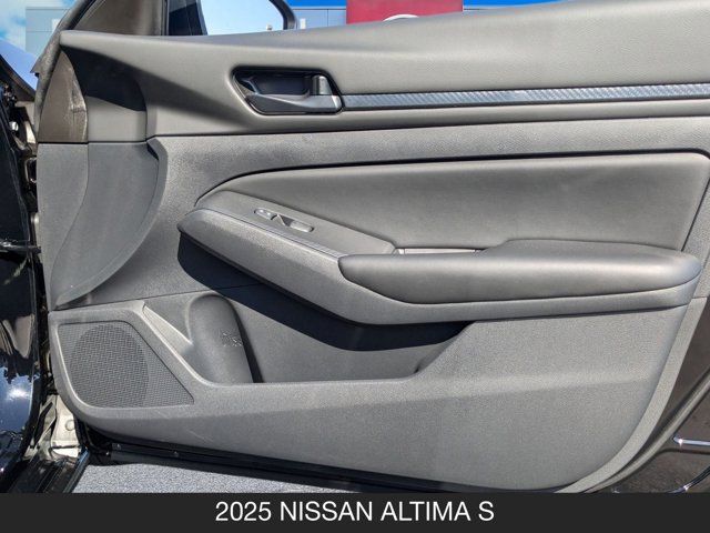 2025 Nissan Altima S 2025 Nissan Altima S