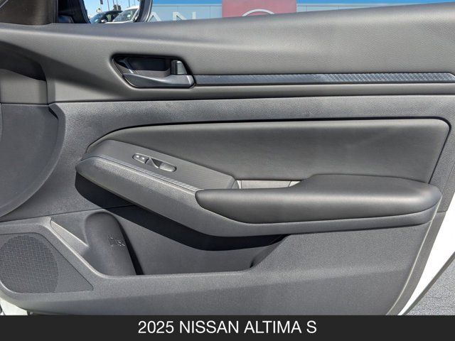 2025 Nissan Altima S 2025 Nissan Altima S